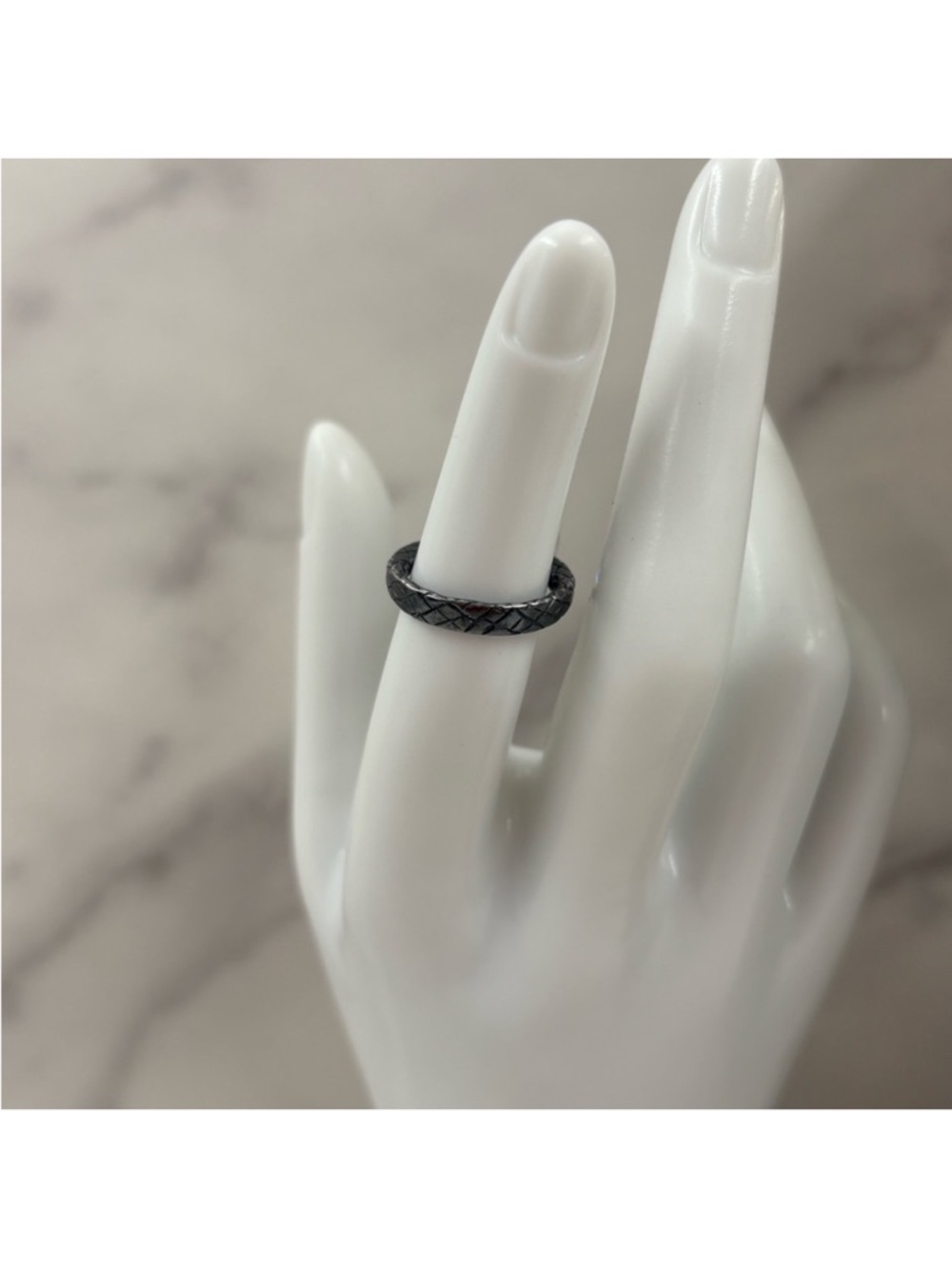 Bottega Veneta Blackened Silver Braided Band Ring with Clear Stone - Picture 4 of 4